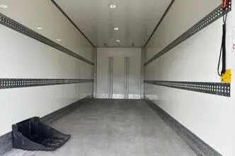 Scania P360, 264 kW, дизель, автомат