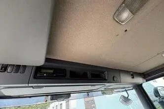 Scania P360, 264 kW, дизель, автомат