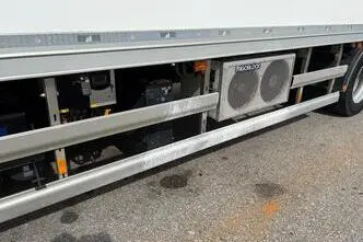 Scania P450, 331 kW, дизель, автомат