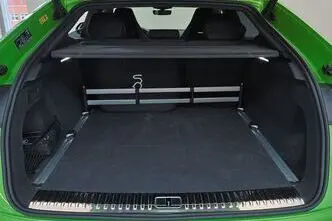 Lamborghini Urus, 4.0, 456 kW, гибрид, автомат, полный привод