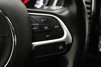 Jeep Compass, 1.3, 110 kW, bensiin, automaat, esivedu