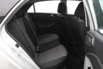 Hyundai i20, 1.0, 74 kW, bensiin, automaat, esivedu