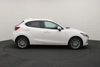 Mazda 2, 1.5, 66 kW, hybrid, manual, front-wheel drive