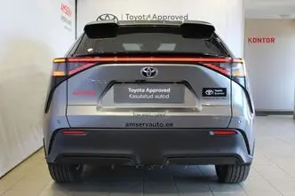 Toyota bZ4X, 118 kW, electric, automatic, four-wheel drive