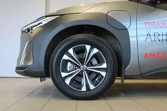 Toyota bZ4X, 118 kW, electric, automatic, four-wheel drive