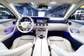Mercedes-Benz E 200, 2.0, 135 kW, petrol, automatic, rear-wheel drive