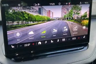 Škoda Enyaq, 76 kW, электричество, автомат, полный привод