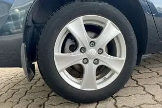 Toyota Corolla, 1.6, 97 kW, бензин, автомат, передний привод