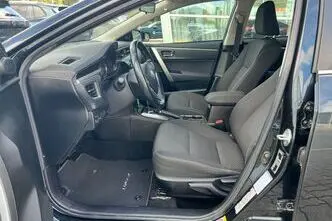 Toyota Corolla, 1.6, 97 kW, бензин, автомат, передний привод
