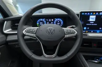 Volkswagen Tayron, 1.5, 163 kW, подключаемый гибрид, автомат