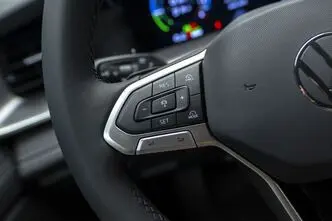 Volkswagen Tayron, 1.5, 163 kW, подключаемый гибрид, автомат