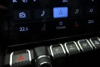 Volkswagen Amarok, 3.0, 176 kW, petrol, automatic