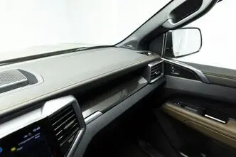 Volkswagen Amarok, 3.0, 176 kW, petrol, automatic