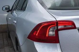 Volvo S60, 2.4, 151 kW, diesel, manual