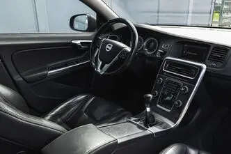 Volvo S60, 2.4, 151 kW, diesel, manual