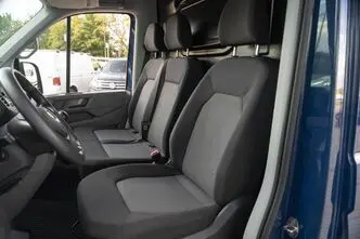 Volkswagen Crafter, 2.0, 103 kW, дизель, механическая, передний привод
