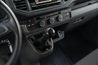 Volkswagen Crafter, 2.0, 103 kW, дизель, механическая, передний привод