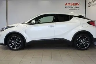 Toyota C-HR, 1.8, 72 kW, гибрид, автомат, передний привод