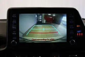 Toyota C-HR, 1.8, 72 kW, гибрид, автомат, передний привод