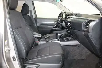 Toyota Hilux, 2.4, 110 kW, diisel, automaat, nelikvedu