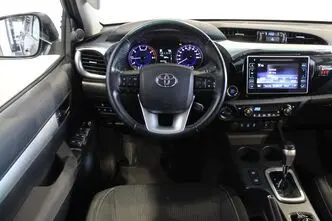Toyota Hilux, 2.4, 110 kW, diisel, automaat, nelikvedu