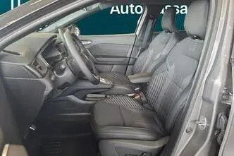 Renault Captur, 1.6, 105 kW, hybrid, automatic, front-wheel drive