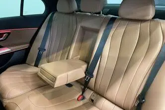 Mercedes-Benz E 220, 2.0, 145 kW, hybrid, automatic, four-wheel drive