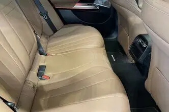 Mercedes-Benz E 220, 2.0, 145 kW, hybrid, automatic, four-wheel drive