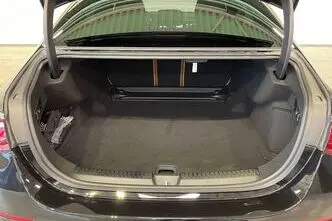 Mercedes-Benz E 220, 2.0, 145 kW, hybrid, automatic, four-wheel drive