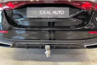 Mercedes-Benz E 220, 2.0, 145 kW, hybrid, automatic, four-wheel drive