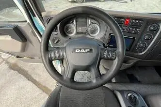 DAF LF 210 4x2, 156 kW, diesel, automatic