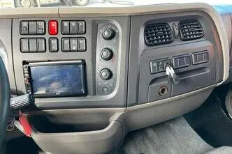 DAF LF 210 4x2, 156 kW, diesel, automatic