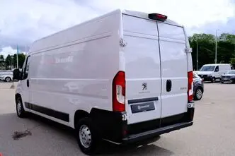 Peugeot Boxer, 2.2, 103 kW, diesel, manual, front-wheel drive