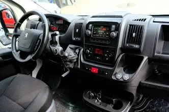 Peugeot Boxer, 2.2, 103 kW, diesel, manual, front-wheel drive