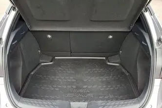 Toyota C-HR, 1.2, 85 kW, bensiin, manuaal, esivedu