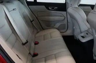 Volvo V60, 2.0, 145 kW, гибрид, автомат, передний привод