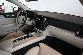 Volvo V60, 2.0, 145 kW, гибрид, автомат, передний привод