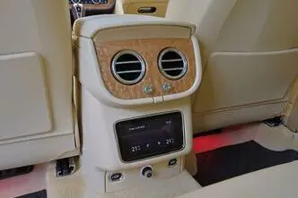 Bentley Bentayga, 3.0, 250 kW, bensiin, automaat, nelikvedu