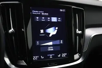 Volvo V60, 2.0, 120 kW, hybrid, automatic, front-wheel drive