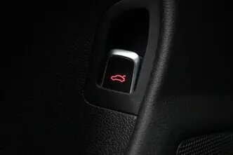 Audi A4, 1.8, 125 kW, bensiin, manuaal, esivedu