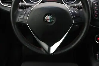 Alfa Romeo Giulietta, 1.4, 125 kW, bensiin, automaat, esivedu
