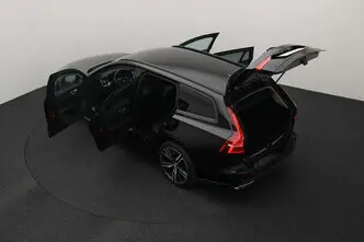 Volvo V60, 2.0, 120 kW, hybrid, automatic, front-wheel drive