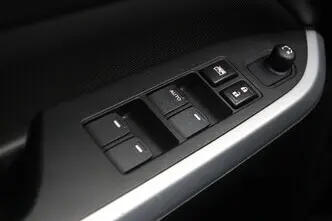 Suzuki Vitara, 1.6, 88 kW, bensiin, manuaal, nelikvedu