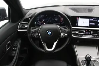 BMW 320, 2.0, 135 kW, petrol, automatic, rear-wheel drive