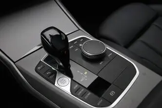BMW 320, 2.0, 135 kW, petrol, automatic, rear-wheel drive