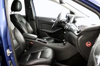 Mercedes-Benz B 180, 1.8, 108 kW, diesel, automatic, front-wheel drive