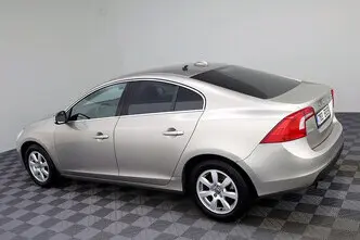 Volvo S60, 2.0, 240 kW, petrol, automatic, front-wheel drive