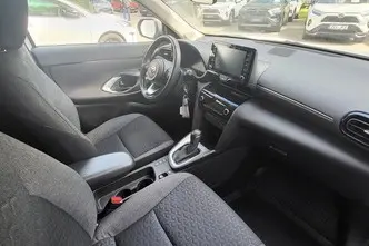 Toyota Yaris Cross, 1.5, 68 kW, hübriid, automaat, esivedu