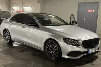 Mercedes-Benz E 400, 3.5, 245 kW, petrol, automatic, four-wheel drive