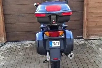 Honda NT 650V, 0.6, 41 kW, bensiin, manuaal, tagavedu